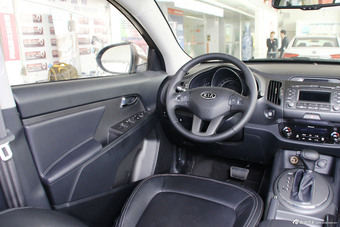 2014款智跑2.0L自动两驱GLS到店实拍