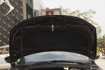 2015款DS 5LS 1.6T自动雅致版THP160