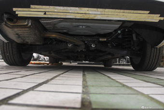 2015款艾瑞泽7 1.6L手动致享版