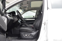 2016款众泰SR7 1.5T手动魔方之梦版