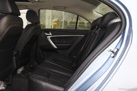 2016款吉利帝豪1.3T自动三厢向上版