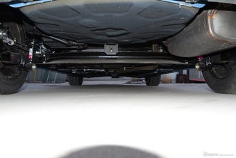 2016款吉利帝豪1.5L手动RS两厢向上版