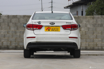 2015款起亚K2 1.4L自动Premium三厢