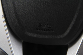 2014款比亚迪S6 2.0L手动豪华型