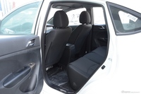 2016款海马M3 1.5L手动时尚型