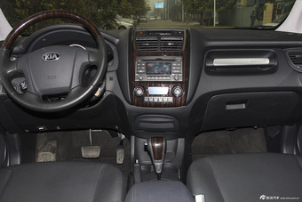 2013款狮跑 2.0L自动两驱DLX