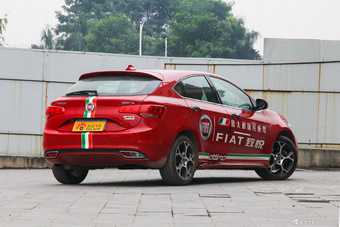 2014款菲亚特致悦1.4T自动运动版