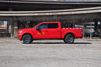 2015款福特F-150 XLT