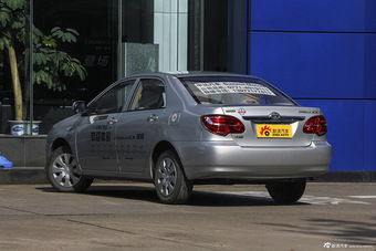 2013款花冠1.6L自动卓越版