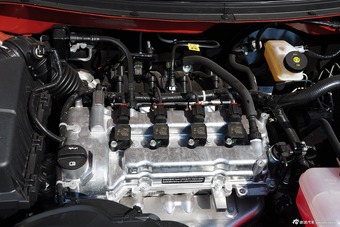 2015款3 1.3L AMT理想版