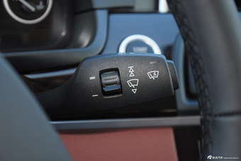 2014款宝马5系528Li领先型