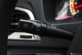 2015款比亚迪全新F3节能版1.5L手动舒适型