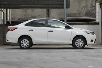 2014款威驰1.3L手动超值版