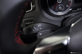 2012款POLO 1.4TSI GTI极地白