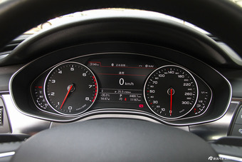 2014款奥迪A6L 30TFSI豪华型