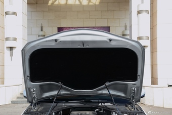 2016款凯迪拉克CT6 2.0T自动28T领先型