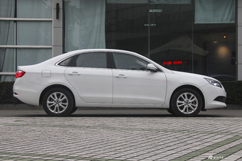 2015款艾瑞泽7 1.6L手动致享版