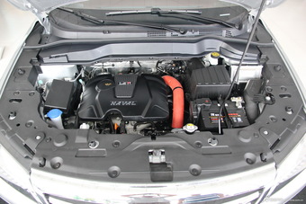 哈弗H2 1.5T手动两驱尊贵型到店实拍