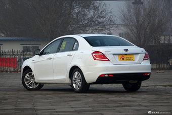 2016款吉利帝豪1.3T手动三厢向上版