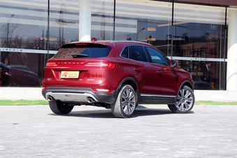 2015款林肯MKC 2.0T 四驱总统系列