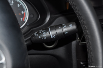 2014款中华V5 1.6L手动豪华型