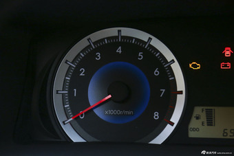 2013款花冠1.6L手动豪华版