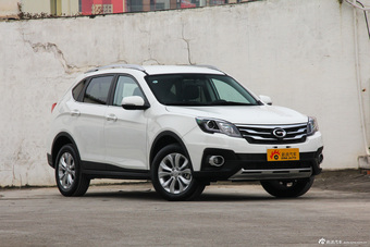 2015款传祺GS5 Super 2.0L自动两驱舒适版