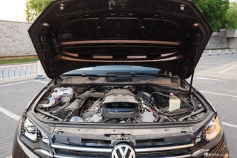 2011款途锐V6 3.0TSI汽油舒适型