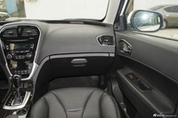 2015款传祺GS5 Super 2.0L自动两驱舒适版