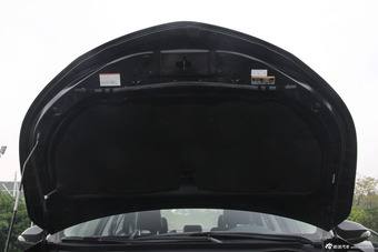 2016款雷凌双擎1.8L自动豪华版图片