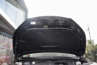 2015款汉兰达2.0T自动四驱至尊版7座