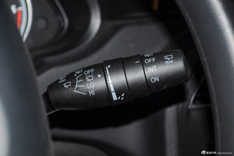 2014款中华V5 1.5T手动两驱运动型