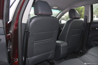 2015款海马M6 1.5T手动豪华型