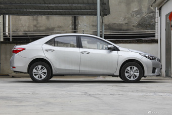 2014款卡罗拉1.6L手动GL