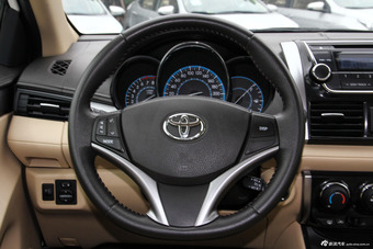 2014款威驰1.5L自动智尊版