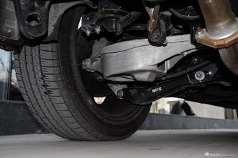 2015款英菲尼迪QX50L自动豪华版