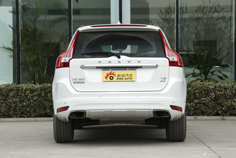 2016款沃尔沃XC60 2.0T自动 T5 AWD智驭版