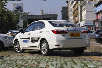 2014款卡罗拉1.6L自动GLX-i导航版