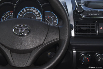 2014款威驰1.5L自动智臻版