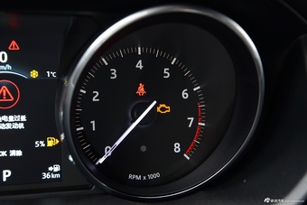 2016款揽胜运动版2.0T自动GTDI HSE