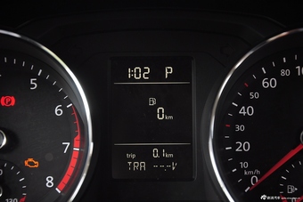 2015款速腾230TSI自动舒适型