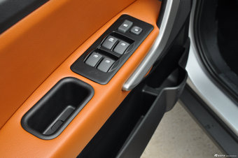 2014款瑞风S3 1.5L手动豪华型