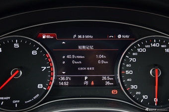2016款奥迪A6L 2.5L自动30FSI特别版