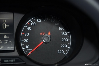 2015款朗逸1.6L自动风尚版