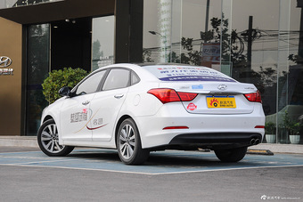 2014款名图1.8L自动DLX尊贵型