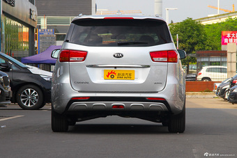 2015款嘉华（进口）2.2T自动豪华版