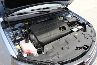 2014款新帝豪三厢1.3T CVT尊贵型到店实拍