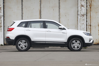 2015款长安CS75 1.8T自动四驱精英型