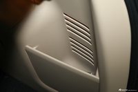 2012款北京汽车E系列1.3L乐尚手动版两厢