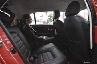 2016款哈弗H1 1.5L手动豪华型蓝标